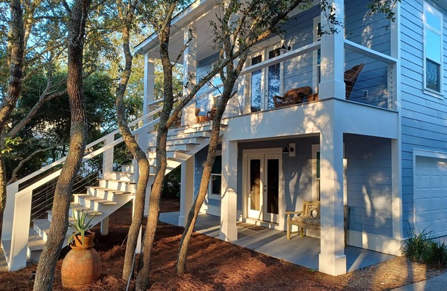 ¡Casa de playa familiar con piscina privada climatizada!