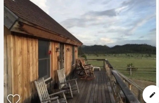 Family Cabin in the Rocky Mountains with spectacular views!