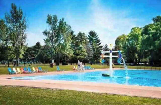 FAMILY COTTAGE AT VINERIDGE RESORT NIAGARA ON THE LAKE