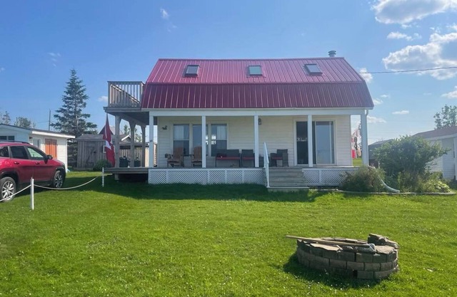 Family Cottage on the ocean