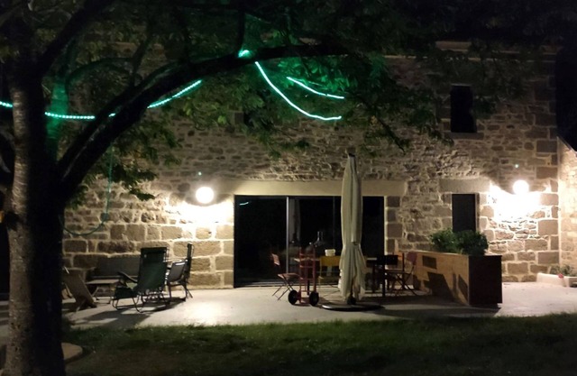 country house 10 km from the beaches