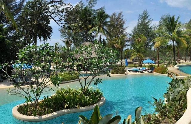 Family Deluxe Resort Stay AR # 7