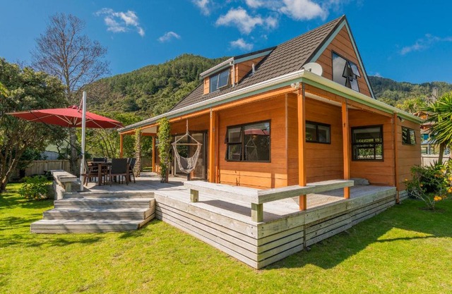 Family Escape - Pauanui Holiday Home