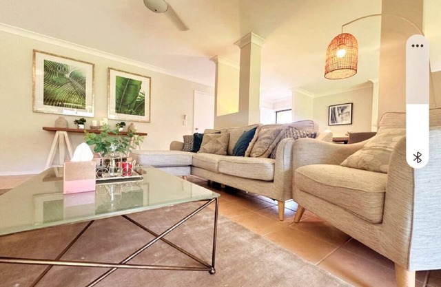 Family friendly 3 bedroom house with garden, full amenities, and use of pool.