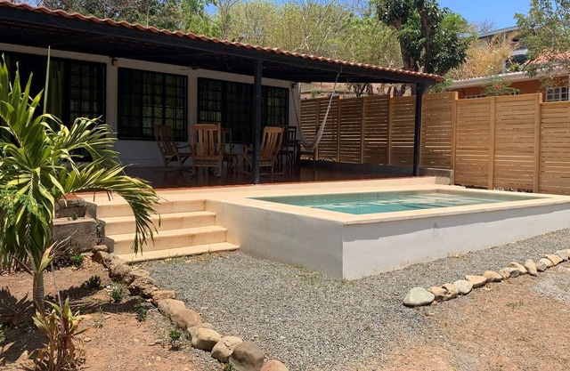 Paraíso familiar para surfistas a solo unos pasos de la playa, Wi-fi, A / C