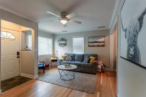 Family Friendly 4BR Home Near Lake CDA Walk to Downtown