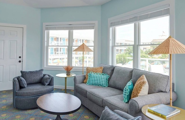 Family-Friendly Beach Retreat – Pool, Music & Sand Between Your Toes!