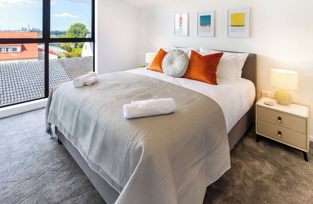 Family-Friendly Bliss: Central Auckland