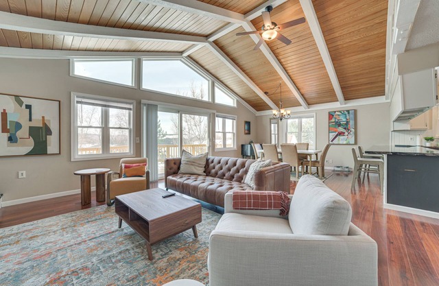 Family-Friendly Boyne Falls Home: Golf, Ski & More