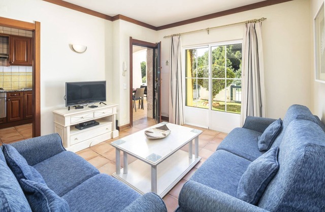 Family-Friendly Coastal Retreat in Benagil