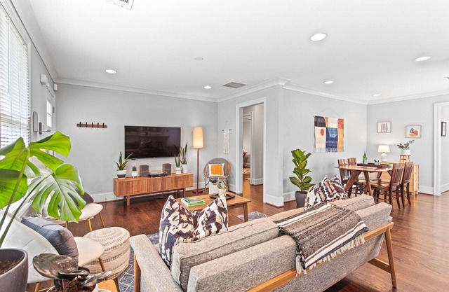 Family-Friendly East ATL Home Near Mercedes-Benz & Zoo Atlanta