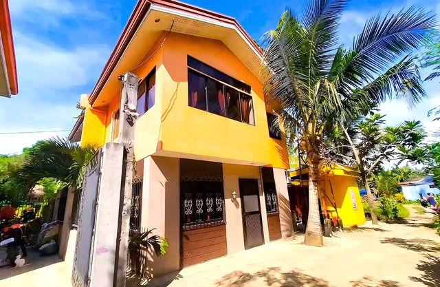 Family Friendly Entire House🌿4 mins to Beach 🏖️
