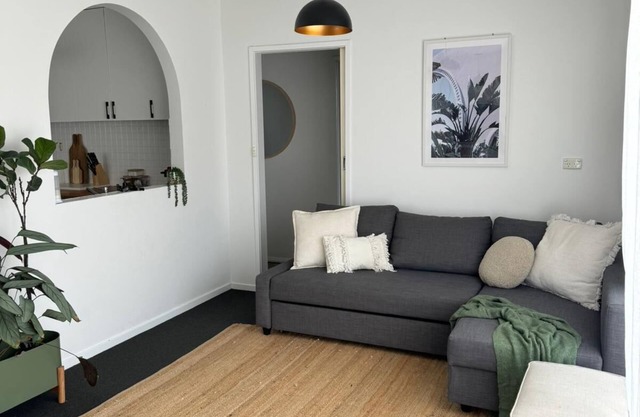 Family friendly Four Bedroom house in Belmont