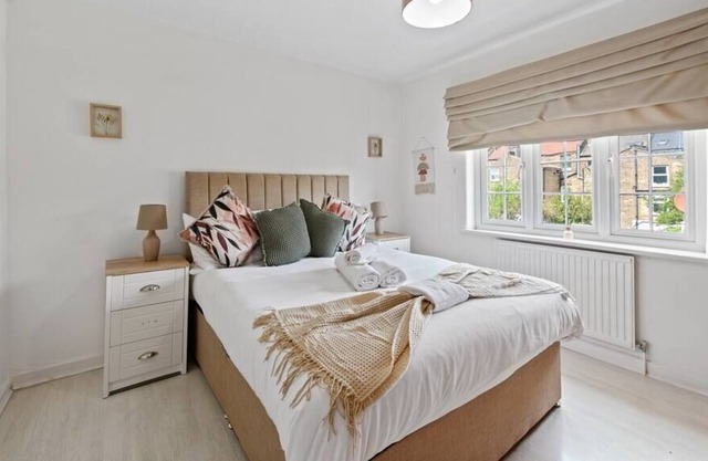 Family-Friendly Oasis: 6BR Home w/Gym and Garden