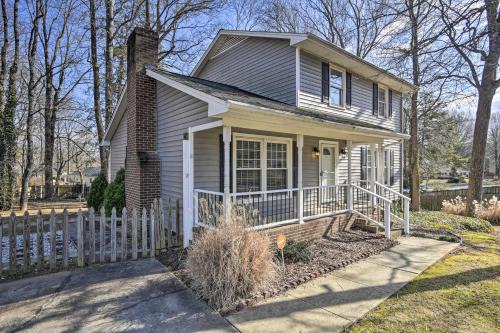 Family Friendly Greensboro Home Pets Welcome