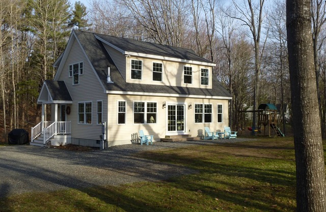 New Family Friendly Home In Private Fin de la Tierra