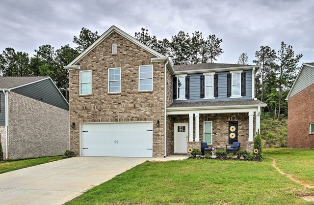 Family-Friendly Home 17 Mi to Dtwn Birmingham