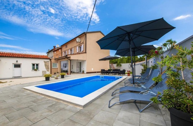 Family friendly house with a swimming pool Smoljanci, Central Istria - Sredisnja Istra - 20873