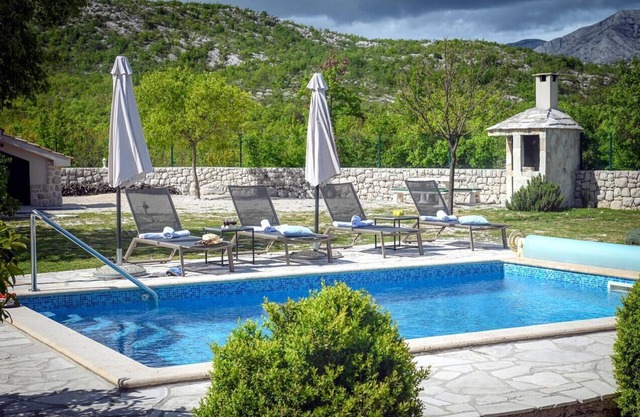 Family friendly house with a swimming pool Duge Njive, Zagora (K-22311)