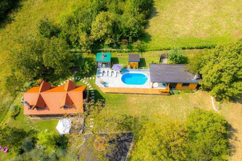 Family friendly house with a swimming pool Sveti Ivan Zelina, Prigorje - 20657