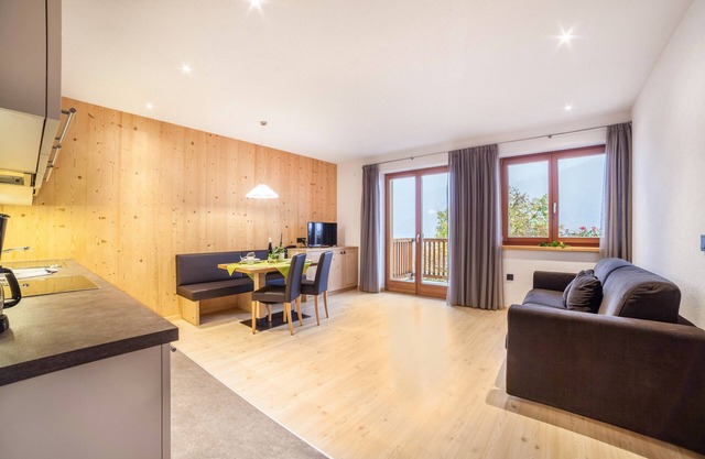 Apartamento vacacional familiar "Residence Kalchgruberhof Bergfichte" con vistas al lago y Wi-Fi