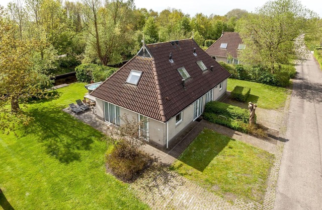 Bungalow en Friesland cerca de Alde Feanen