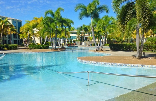 Sandy Cove - Tres Habitaciones Piso, Capacidad 8