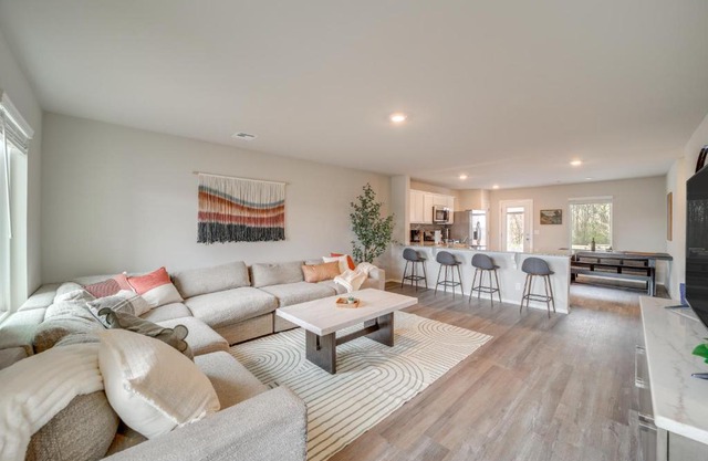 Family-Friendly, Pets Welcome Broken Arrow Gem!