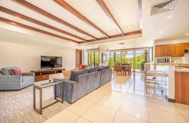Family Friendly Reserva Conchal Retreat