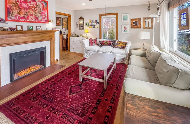 Family-Friendly Home Near UVA Toys, Trampoline, Pet-Friendly
