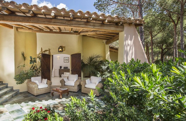 Villa Capo Boi, ideal para familias, cerca de playa privada