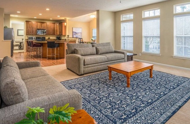 Family & Friends Beavercreek Entertainment Home!