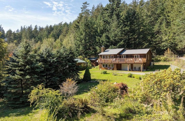 Family Fun, Private, Close to Trails, Lakes, Beaches, Resorts