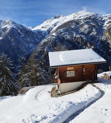 Family holiday Chalet S'Zähni