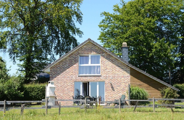 Casa familiar en Sourbrodt