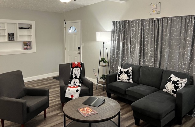 Family Home near Downtown Orlando