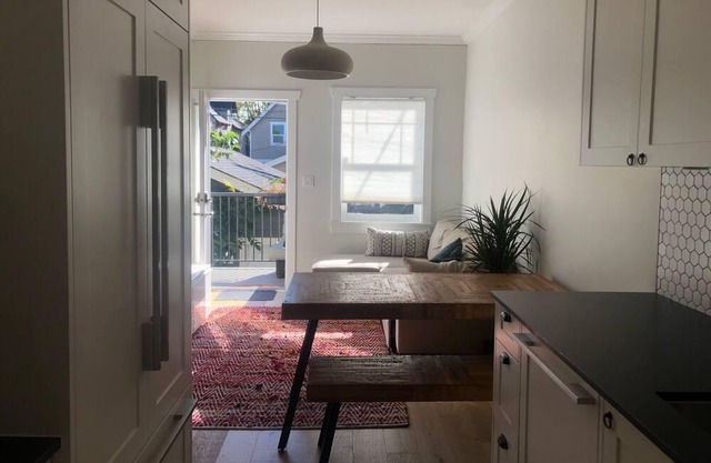 Family home, prime location fraser-main