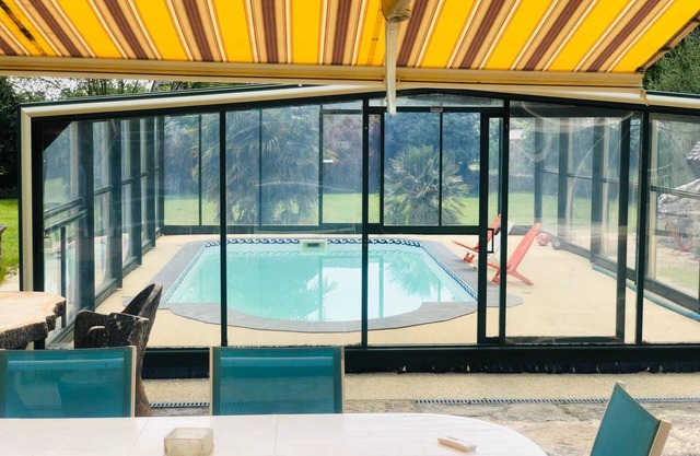 FAMILY HOME WITH POOL