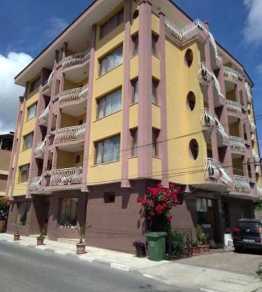 Family Hotel Denica
