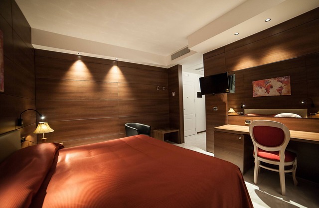 Family Hotel