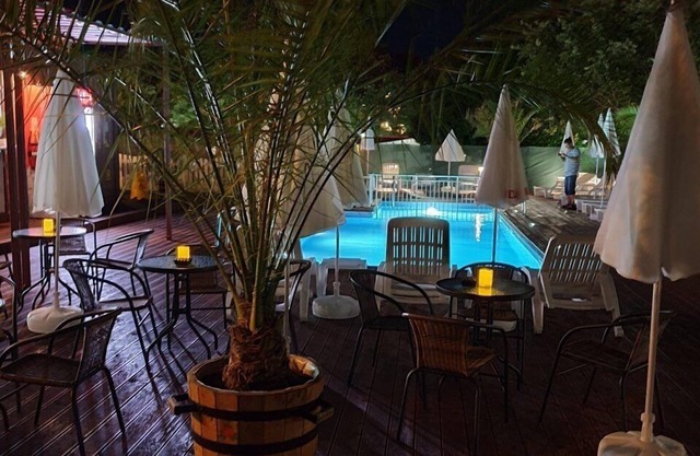 Family Hotel Sunday