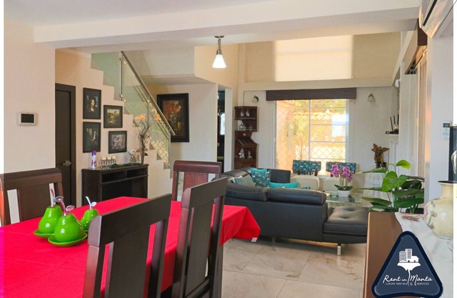 Family House in Barbasquillo
