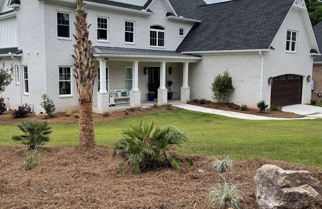 Family House on Lake Murray. 6 bedroom 6 1/2 bath house with big water view.