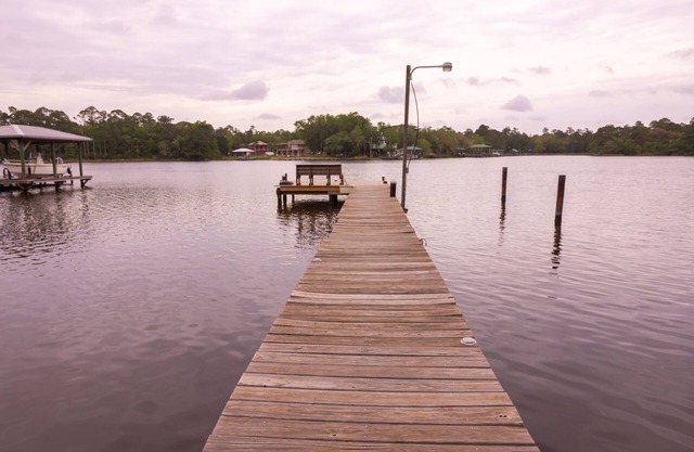 Family retreat on the Bay near 30a at Casa de Bahia