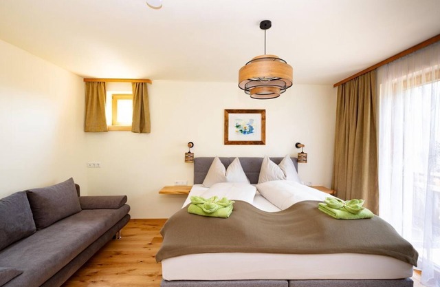 Family room "Salzkofel view" - Landhaus Königsreiner