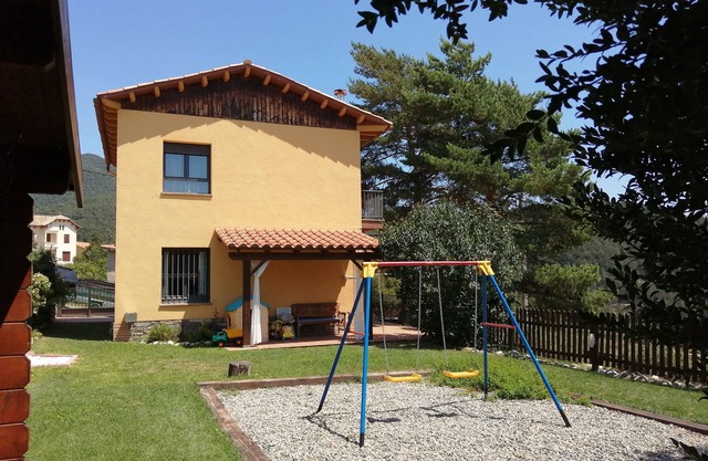 Alojamiento Rural Familiar con jardin para 4 o 6 personas