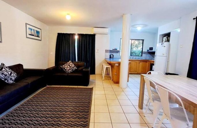 Family Spa Villa 250m From The Sea!