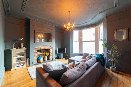 Family Stay By Sefton Park & Lark Lane Parking