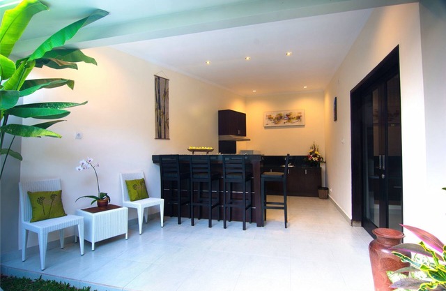 Villa familiar de dos habitaciones con desayuno incluido