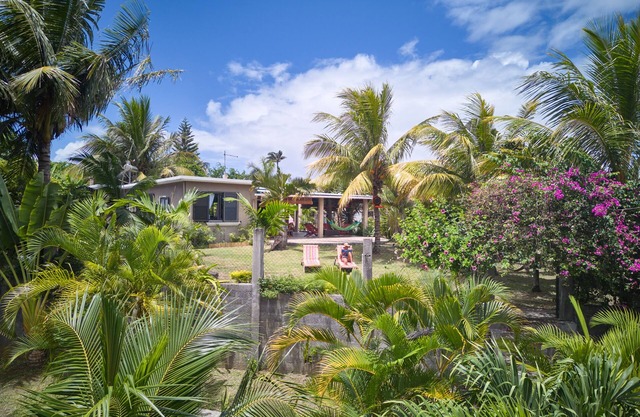 Villa familiar de 110m2 + 70m2 terraza al lado del río, del polvo del oro de Pueblo